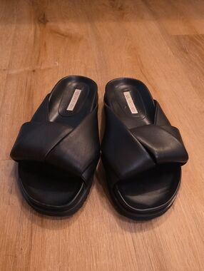 Neil J Rodgera Black Slide Leather Sandals Sz 40